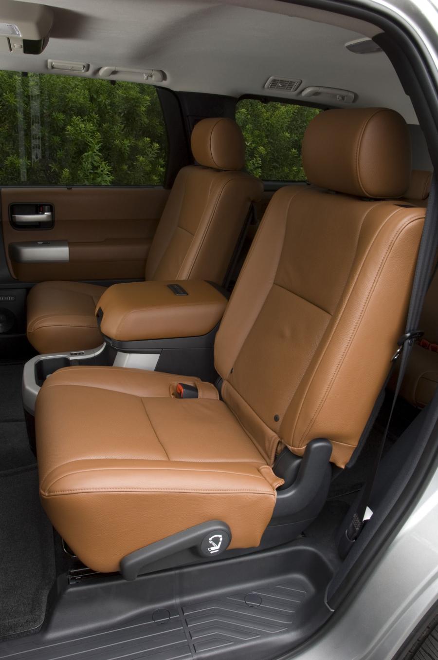  Toyota Sequoia 2007 года  (фото 62 из 66)